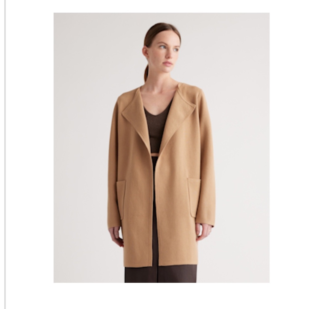 Women's quince organic cotton camel Coat large worn once